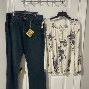 Floral Blouse old navy peasant large and Dark Jeans Oshkosh 12 regular  Set